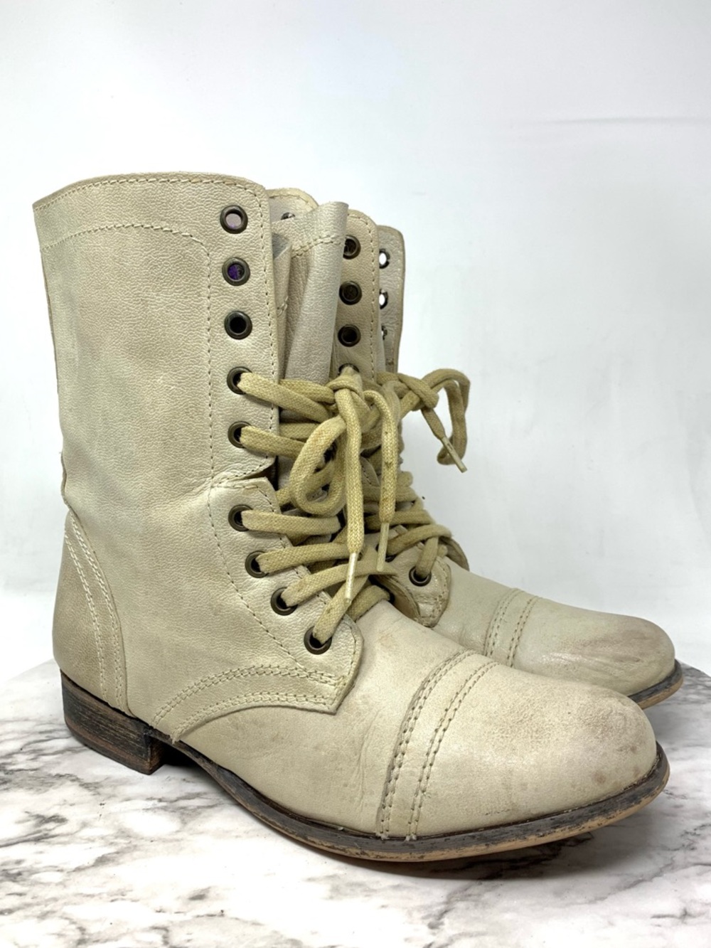 Steve Madden Troopa Cream Lace-Up Leather Combat Boots 8.5 Bohemian Military